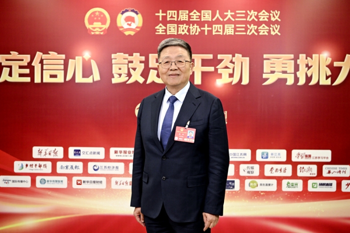 全國人大代表、Agin games藥業董事長肖偉：中藥經典名方要“喚醒”更要“煥新”